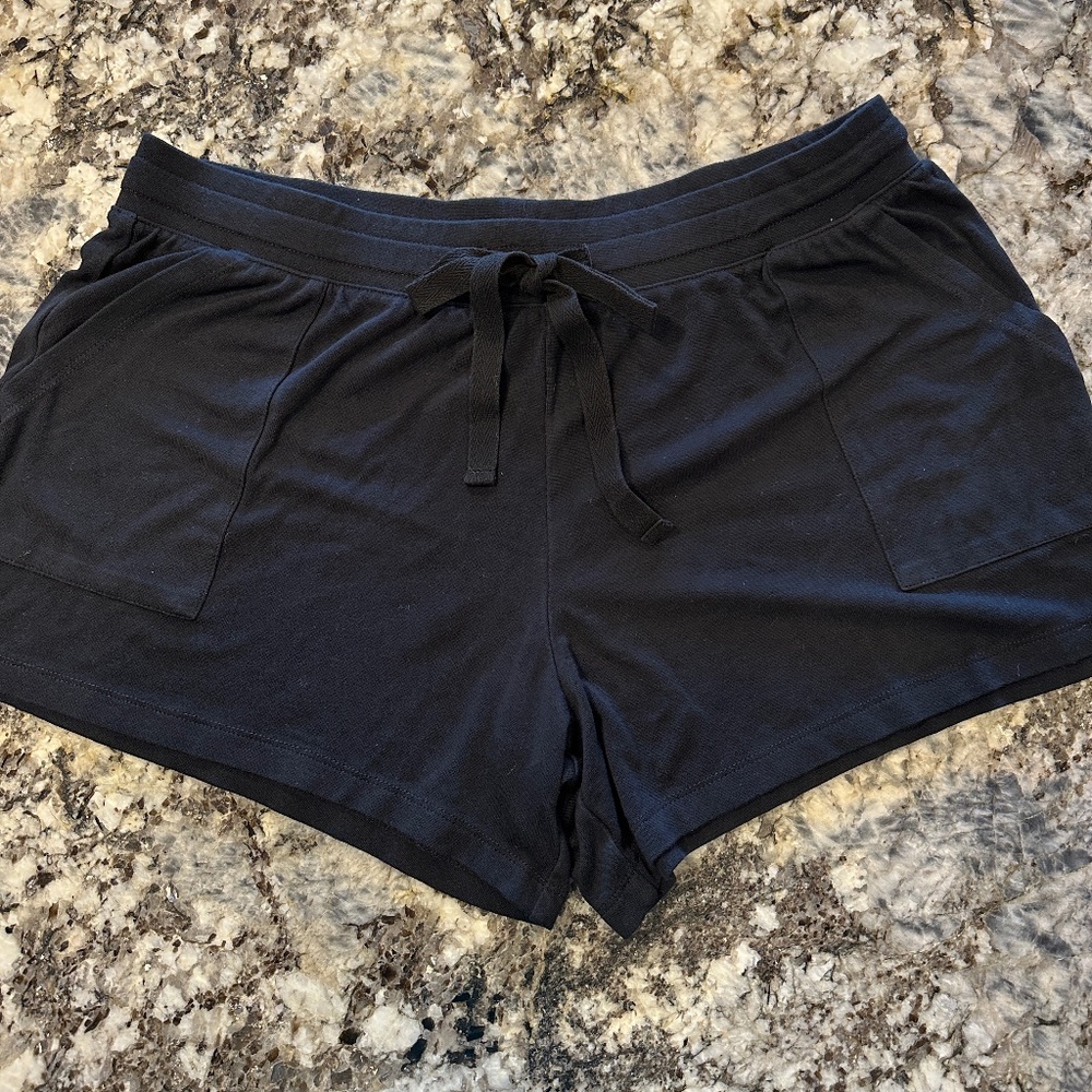Kyte Baby Women's Drawstring Shorts - Large, Black